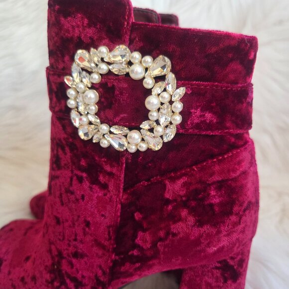 NEW JESSICA SIMPSON Embellished Buckle Crushed Velvet Block-Heel Booties Size 8 - Picture 6 of 13